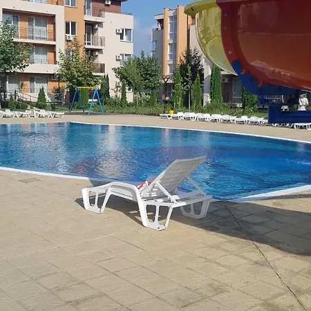 Апартамент Private In Orchid Garden Fort Club