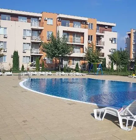 Private In Orchid Garden Fort Club Apartment *